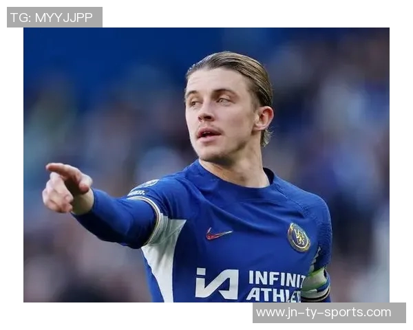 康纳与足球球星相似之处解析两者风格与特征对比分析