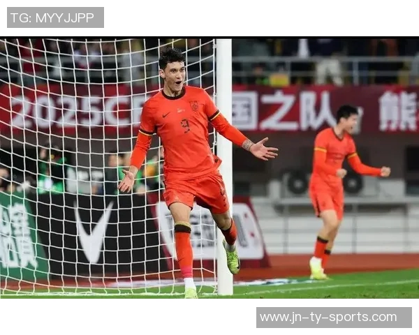 安东尼奥足球生涯背后的女人揭秘：他的支持与陪伴如何影响事业和家庭